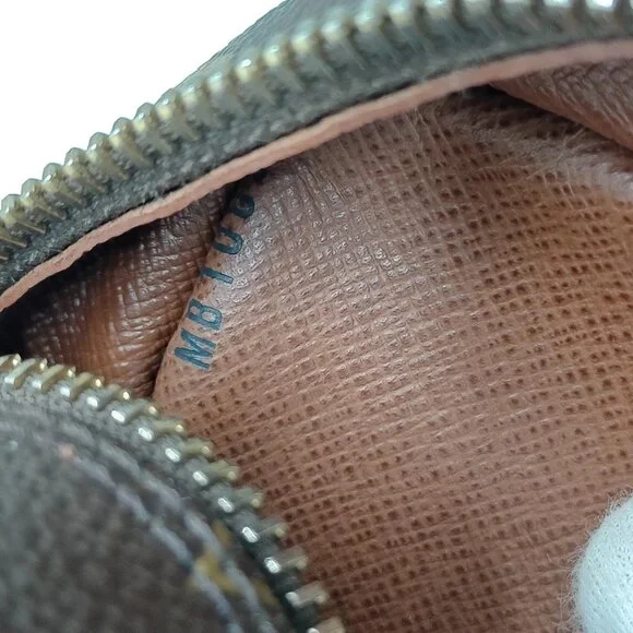 Authentic Louis Vuitton Trocadero 27 Brown Monogram Crossbody mn643-112725 - Picture 15 of 16